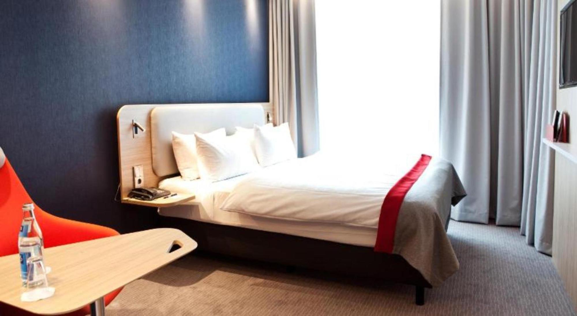 Holiday Inn Express - رمشيد المظهر الخارجي الصورة