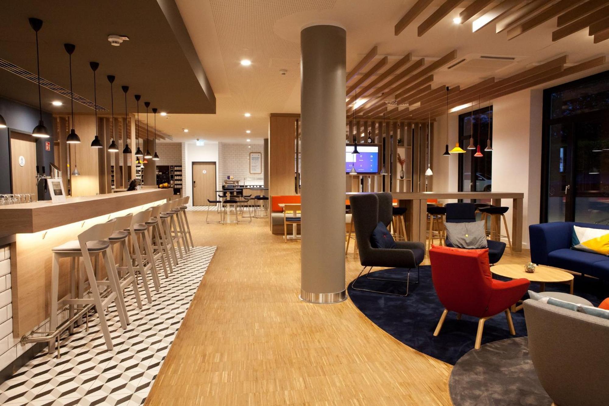 Holiday Inn Express - رمشيد المظهر الخارجي الصورة